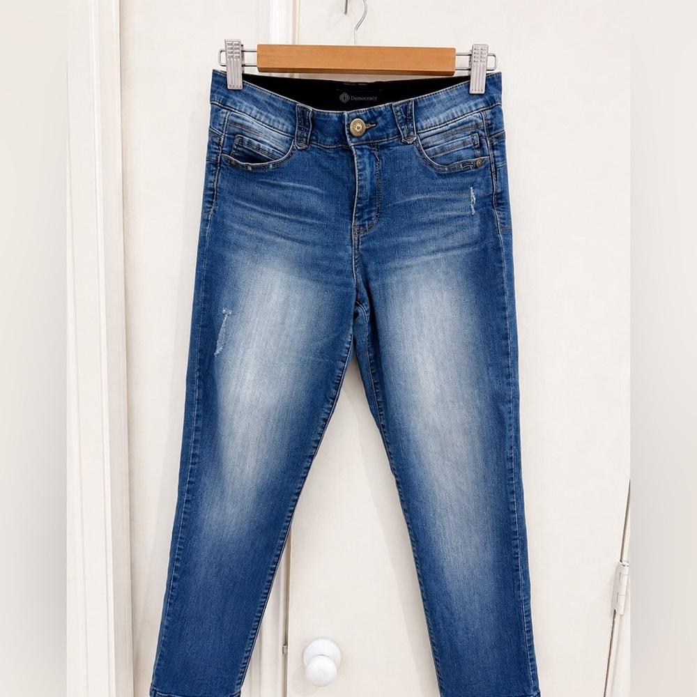 Democracy Absolution Boyfriend Jeans | Medium Wash Distressed Denim | Size 10